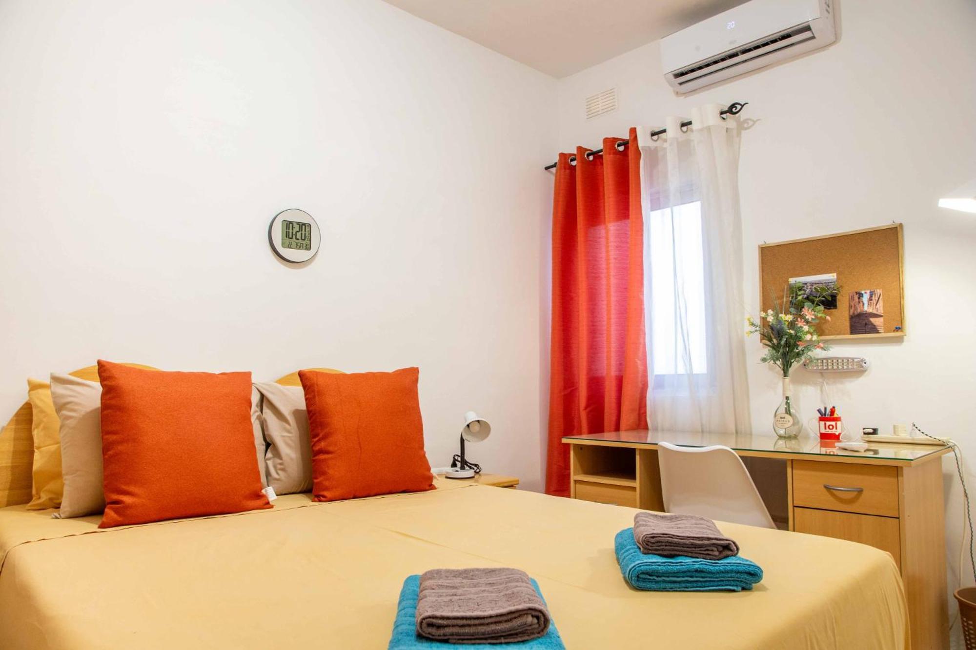 Spacious, Modern 3 Bedroom Apartment - خليج سانت بول المظهر الخارجي الصورة