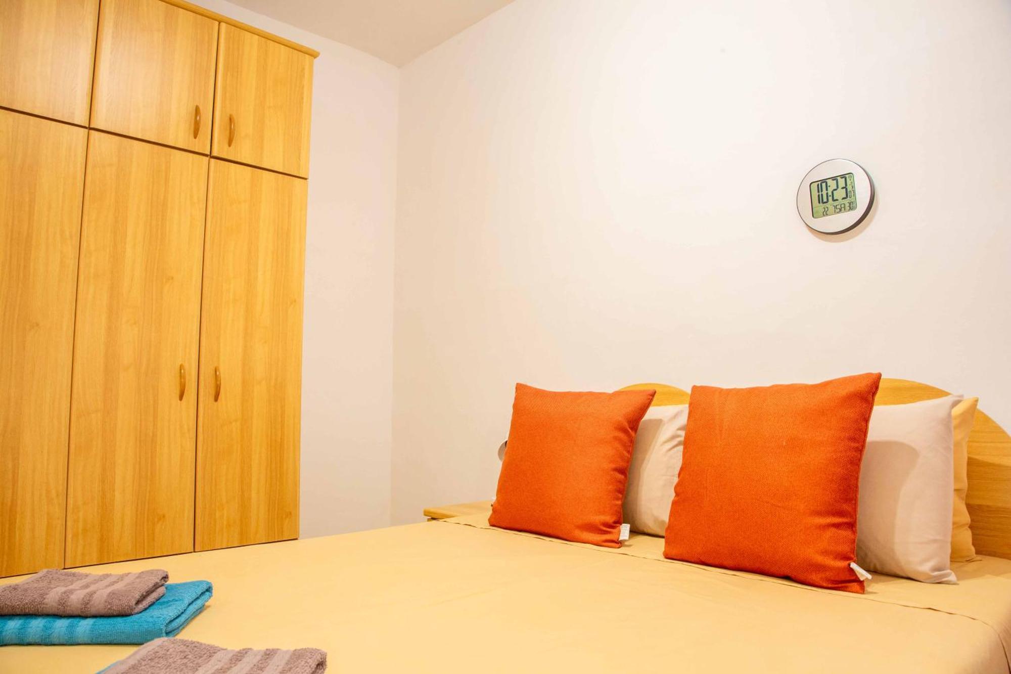 Spacious, Modern 3 Bedroom Apartment - خليج سانت بول المظهر الخارجي الصورة