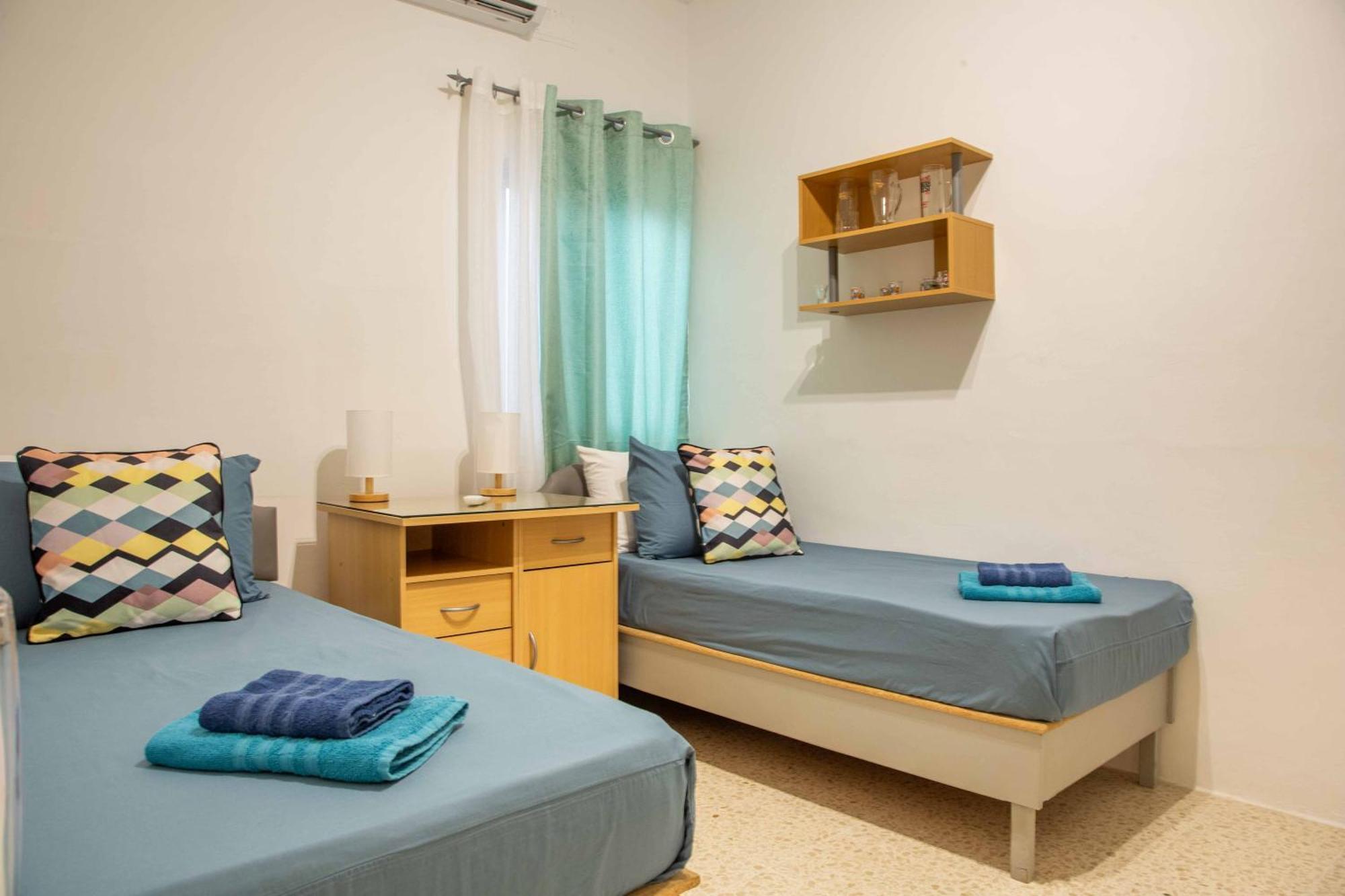 Spacious, Modern 3 Bedroom Apartment - خليج سانت بول المظهر الخارجي الصورة